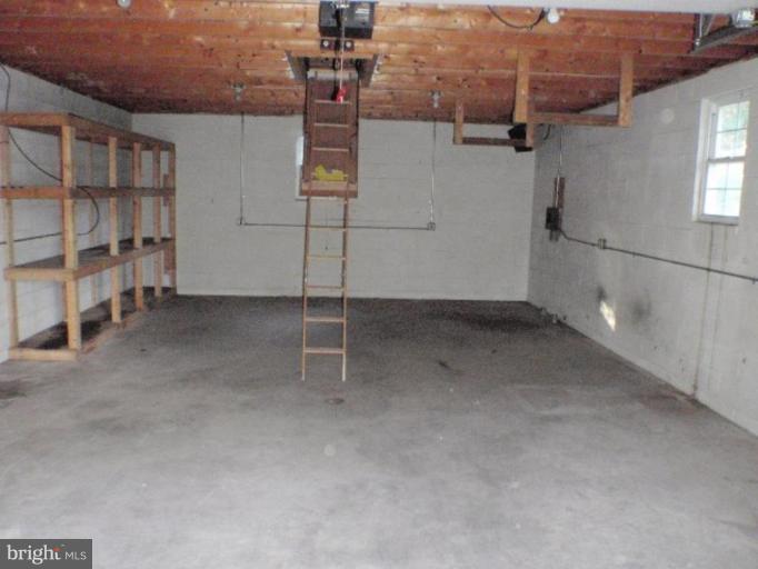 92 Engle Road Harpers Ferry, WV 25425 - Photo 3 of 12 Garage 2