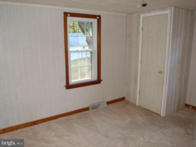 92 Engle Road Harpers Ferry, WV 25425 - Photo 8 of 12 Bedroom #2