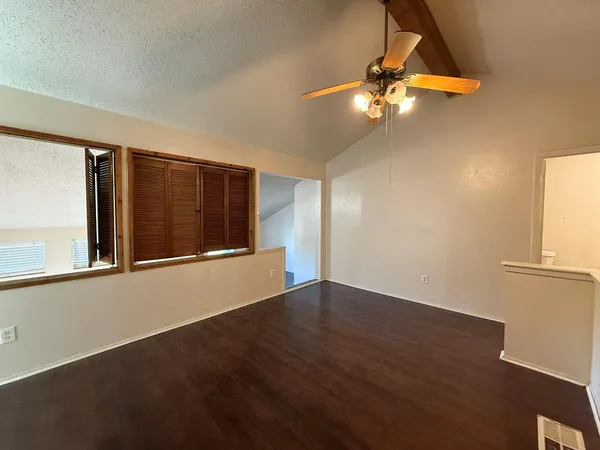 $895 | 9696 Walnut Street, Unit 1305, Dallas, TX 75243