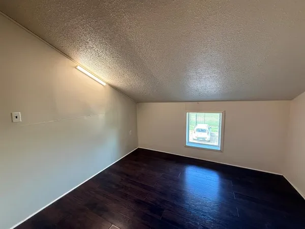 $895 | 9696 Walnut Street, Unit 1305, Dallas, TX 75243