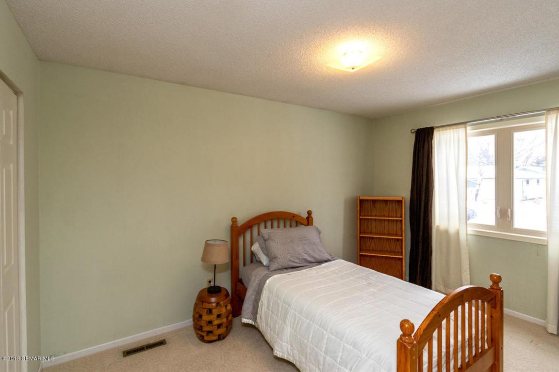 1608 38th Street Northwest Rochester, MN 55901 - Photo 13 of 21 Gallery Image 13
