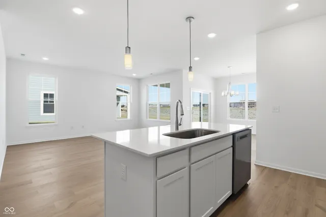 $2,400 | 2855 Piper Place, Plainfield, IN 46168