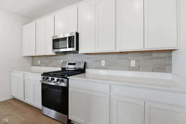 $2,400 | 2855 Piper Place, Plainfield, IN 46168