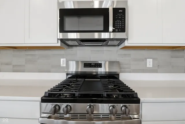 $2,400 | 2855 Piper Place, Plainfield, IN 46168