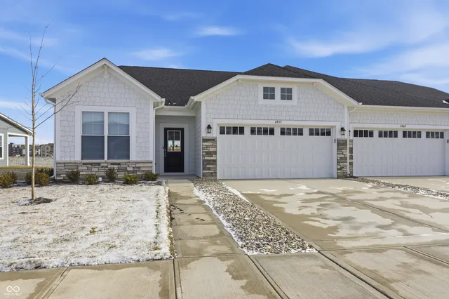$2,400 | 2855 Piper Place, Plainfield, IN 46168