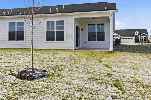 $2,400 | 2855 Piper Place, Plainfield, IN 46168