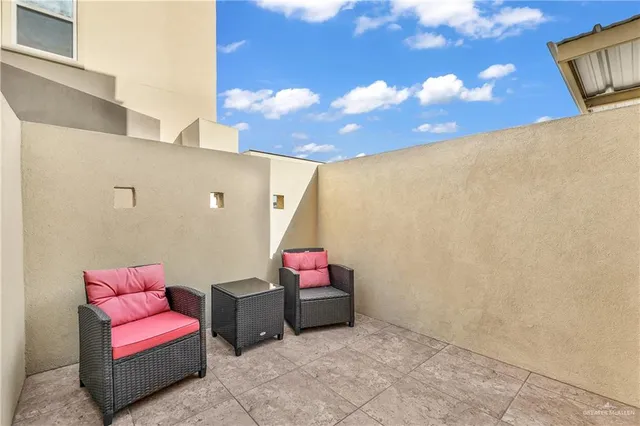 $1,800 | 1200 East Camellia Avenue, McAllen, TX 78501