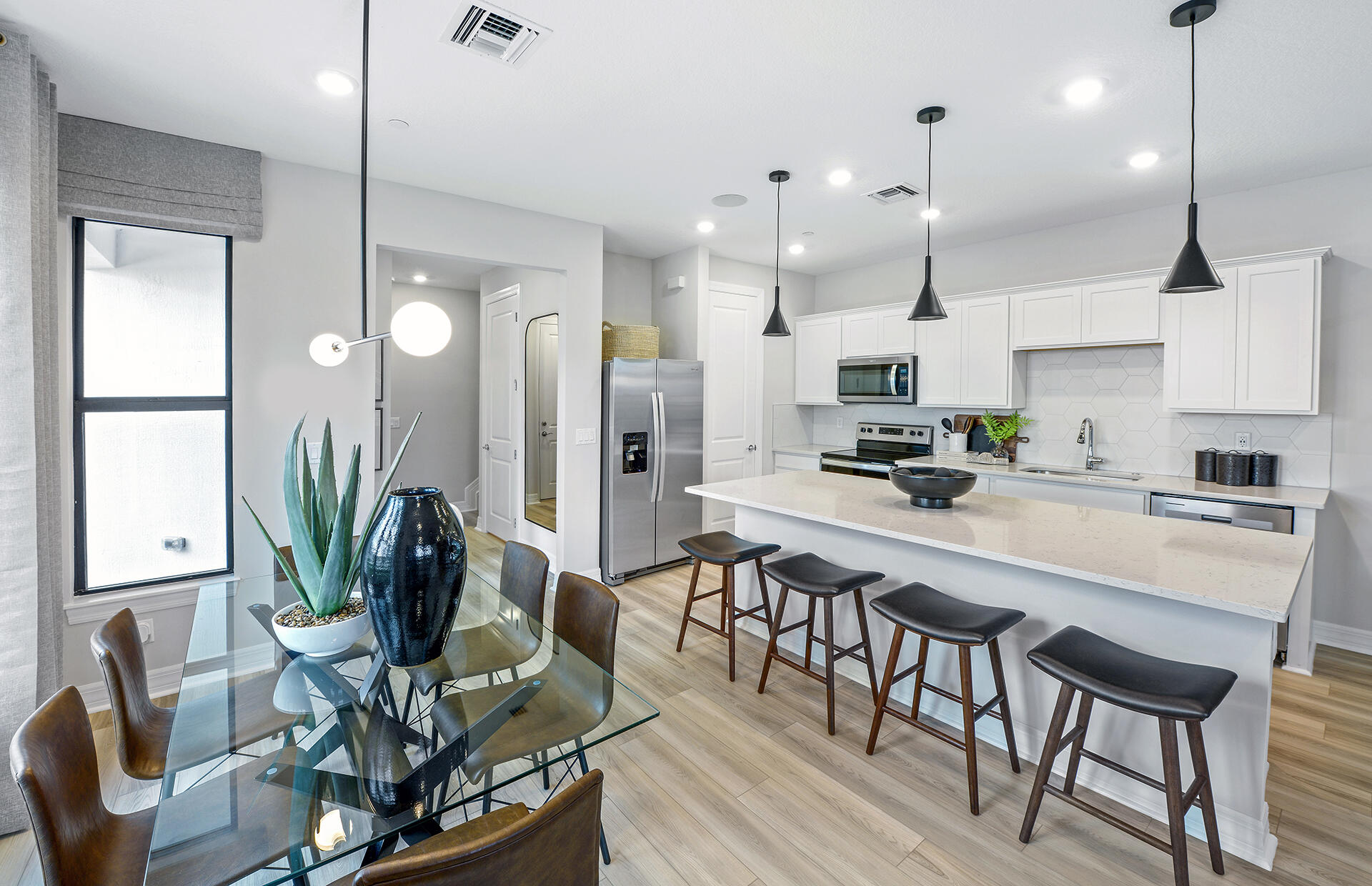 8370 Northwest 7th Court, Unit 1103 Plantation, FL 33324 - Photo 7 of 23 SEFL_PU_EMO_GraytonGrand_Cafe and Kitche