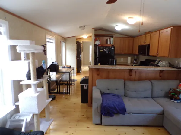 $95,500 | 15 Pineland Park Road, Milton, NH 03851