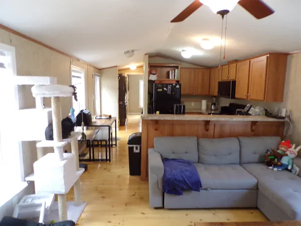 $95,500 | 15 Pineland Park Road, Milton, NH 03851