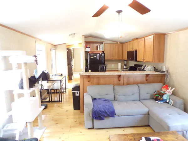 $95,500 | 15 Pineland Park Road, Milton, NH 03851