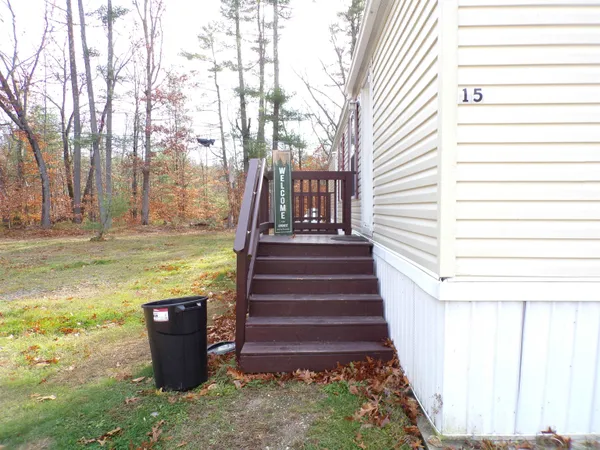 $95,500 | 15 Pineland Park Road, Milton, NH 03851