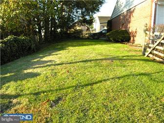 4200 State Road Drexel Hill, PA 19026 - Photo 2 of 8 Exterior Side