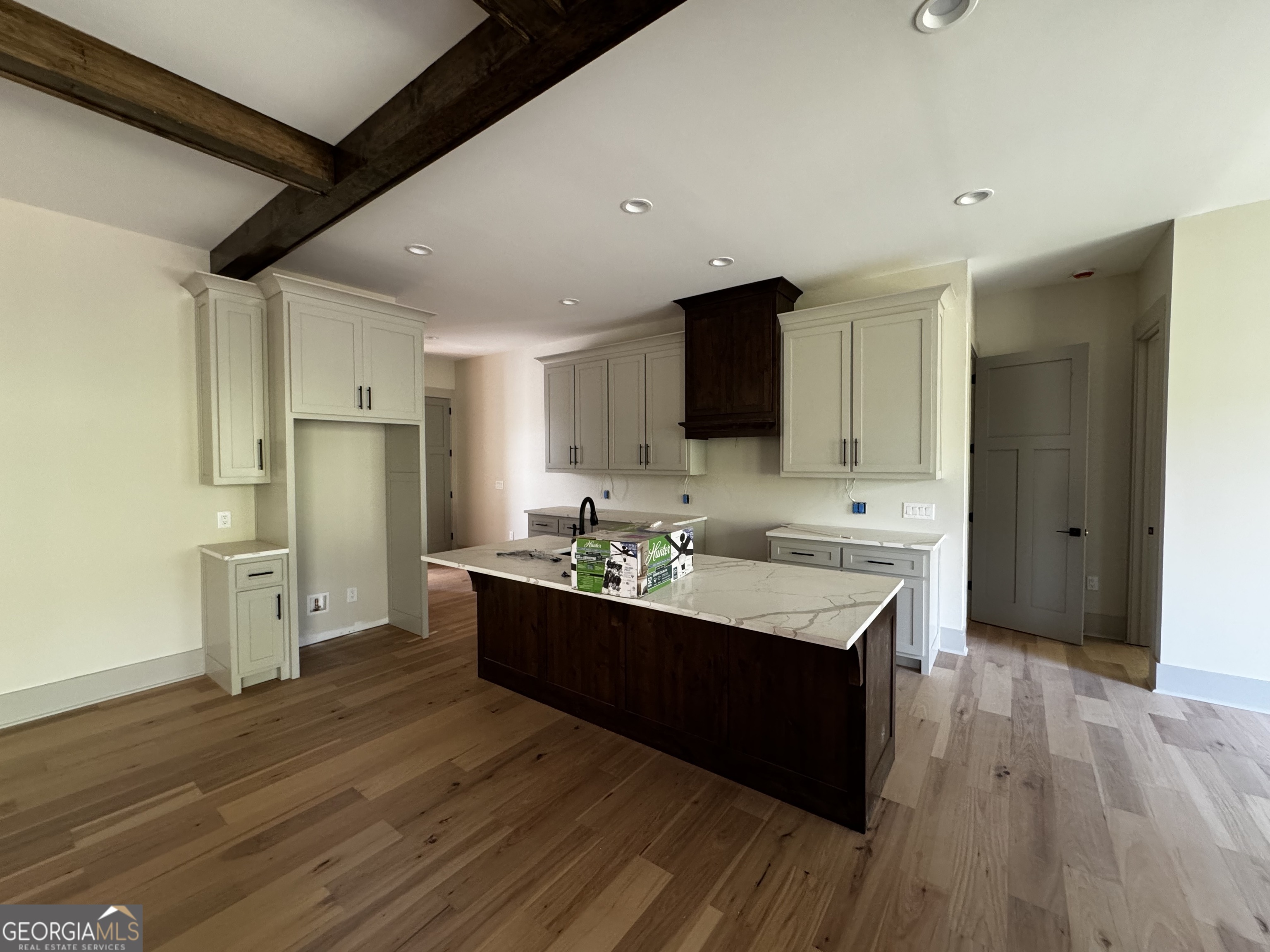 260 Edgewater Trail South Toccoa, GA 30577 - Photo 6 of 37