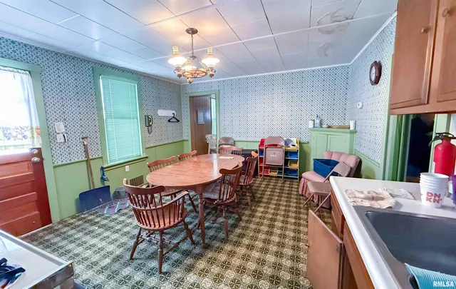 $39,500 | 1601 Market Street, Pekin, IL 61554