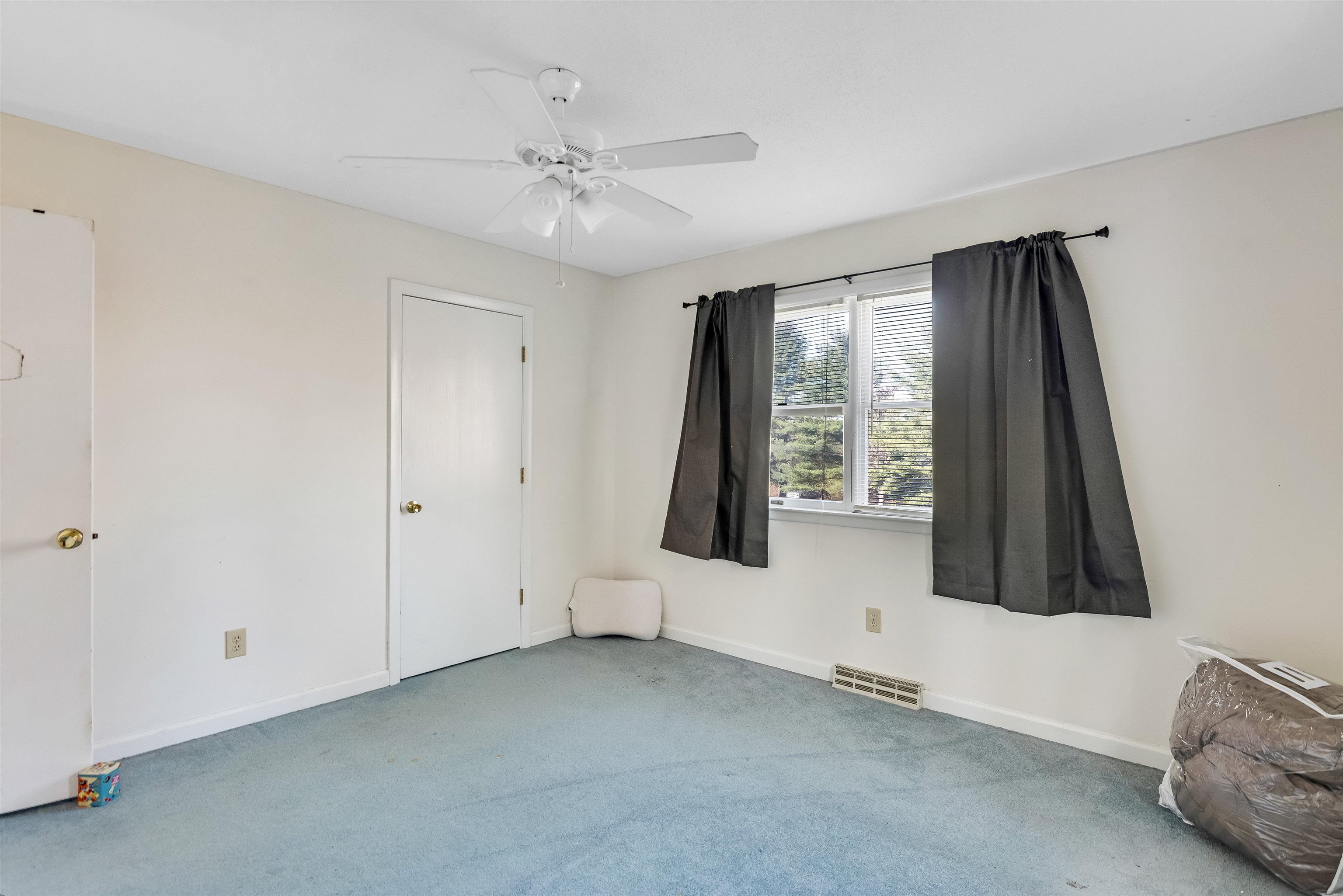 60 Shirley Circle Williston, VT 05495 - Photo 3 of 18