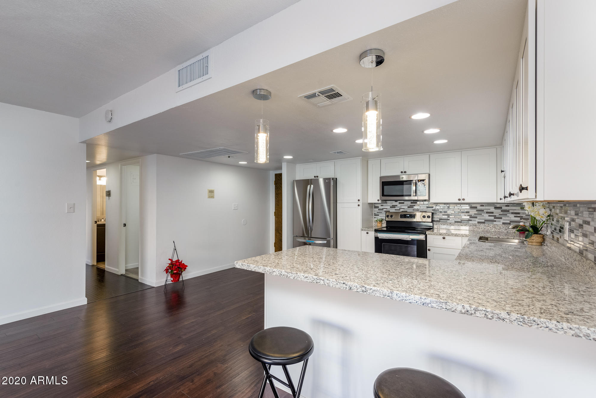 7830 East Camelback Road, Unit 101 Scottsdale, AZ 85251 - Photo 15 of 30 Camelback101-15