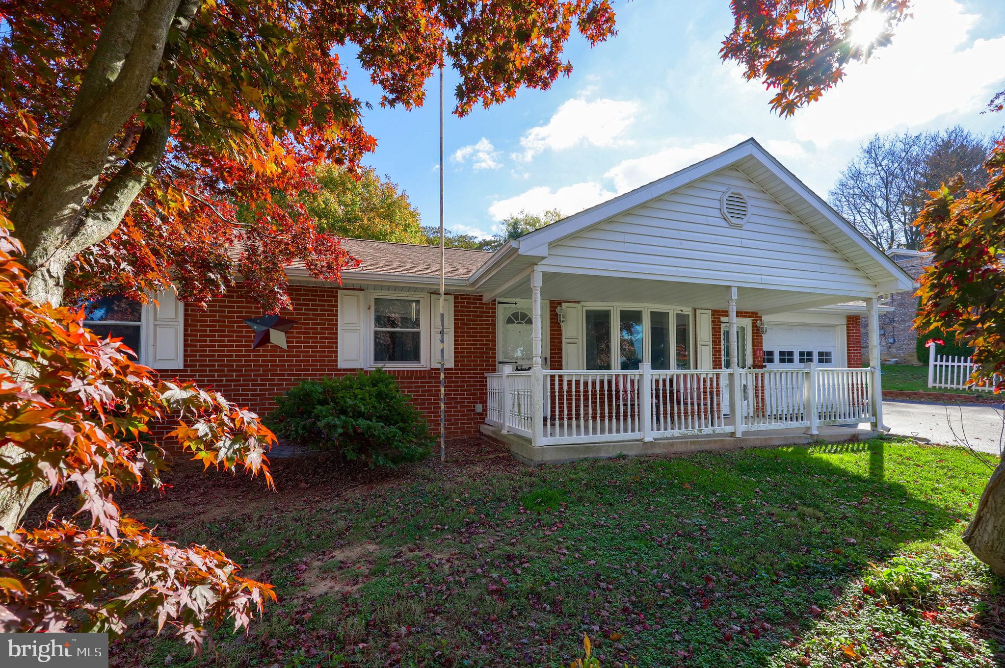 22 Locust Street Spring Grove, PA 17362 - Photo 3 of 36 Gallery Image 3
