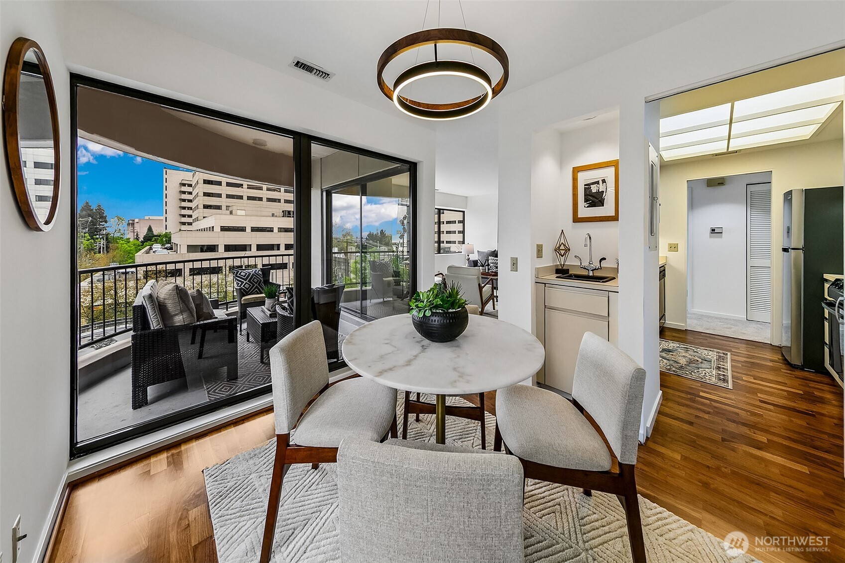1301 Spring Street, Unit 5C Seattle, WA 98104 - Photo 5 of 33