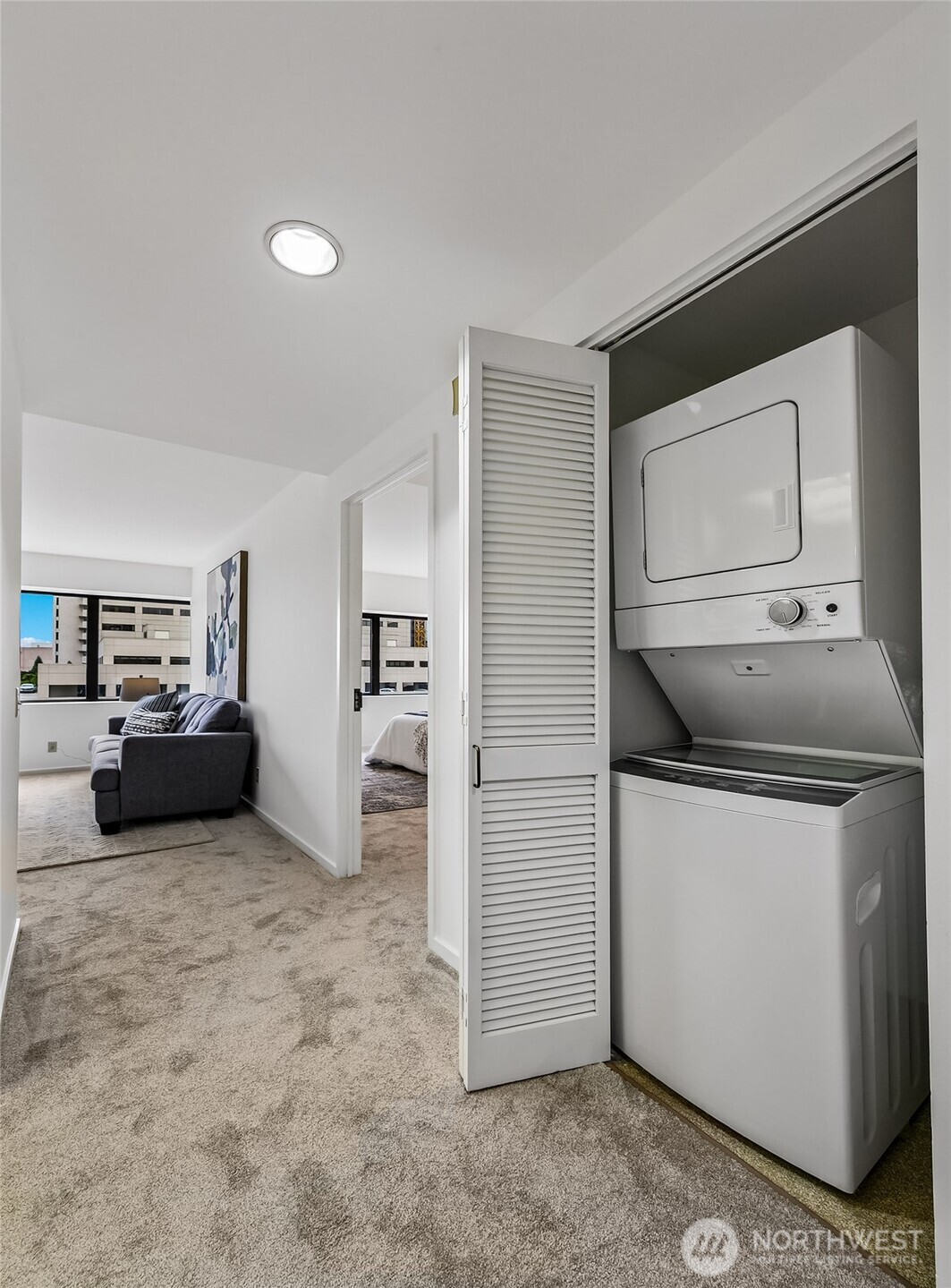 1301 Spring Street, Unit 5C Seattle, WA 98104 - Photo 10 of 33