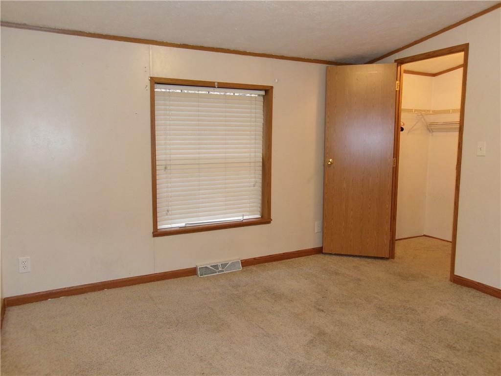 3016 Edgecliff Road New Kensington, PA 15068 - Photo 23 of 40 Second Bedroom with walk in closet