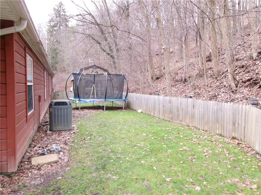 3016 Edgecliff Road New Kensington, PA 15068 - Photo 35 of 40 Gallery Image 35