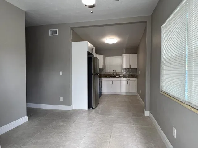 $2,600 | 3990 Plum Tree Drive, Lake Worth, FL 33462