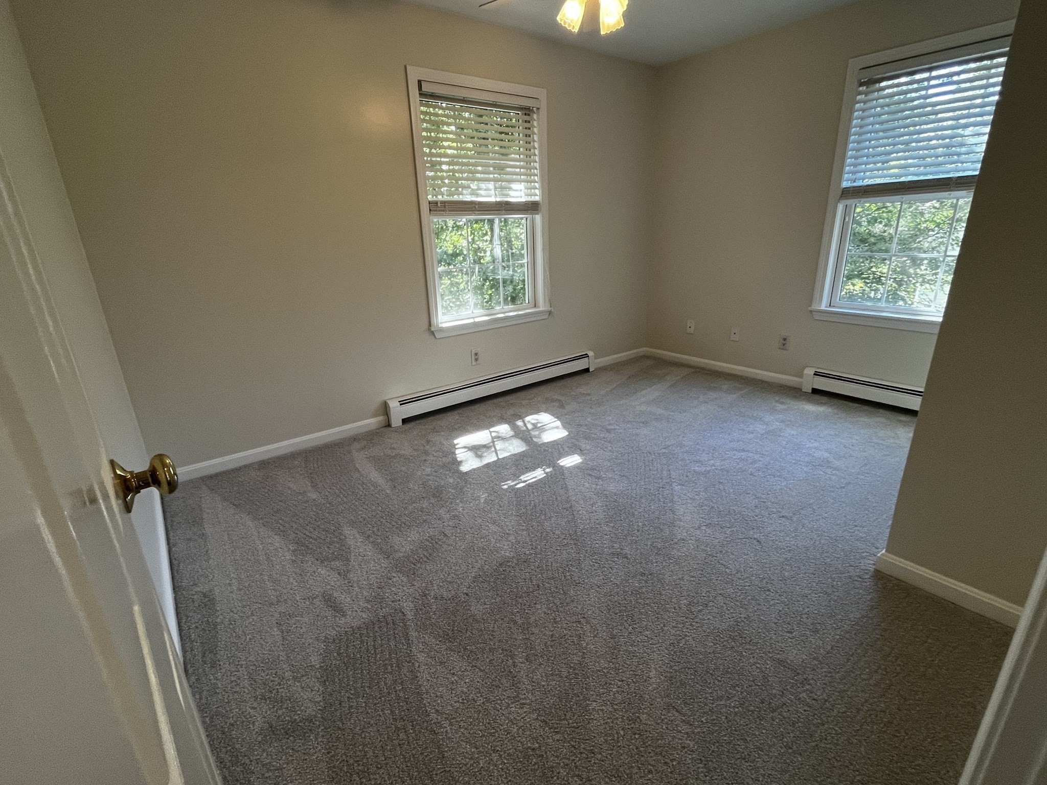8 Pinewood Road Amesbury, MA 01913 - Photo 16 of 33 Gallery Image 16