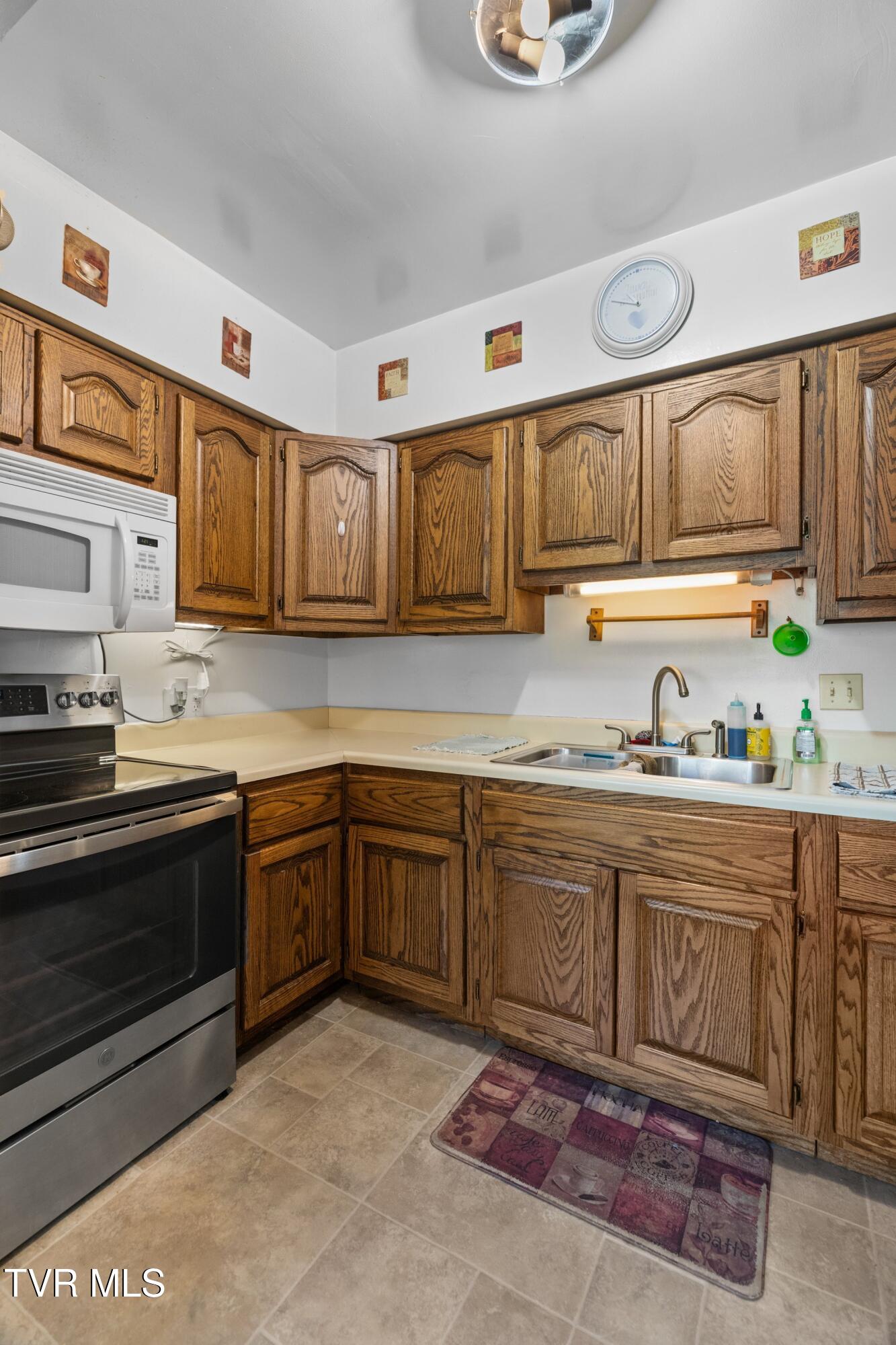 158 Dalson Road Eidson, TN 37731 - Photo 20 of 62 010-158DalsonRoad-Eidson-TN-37731-SMALL