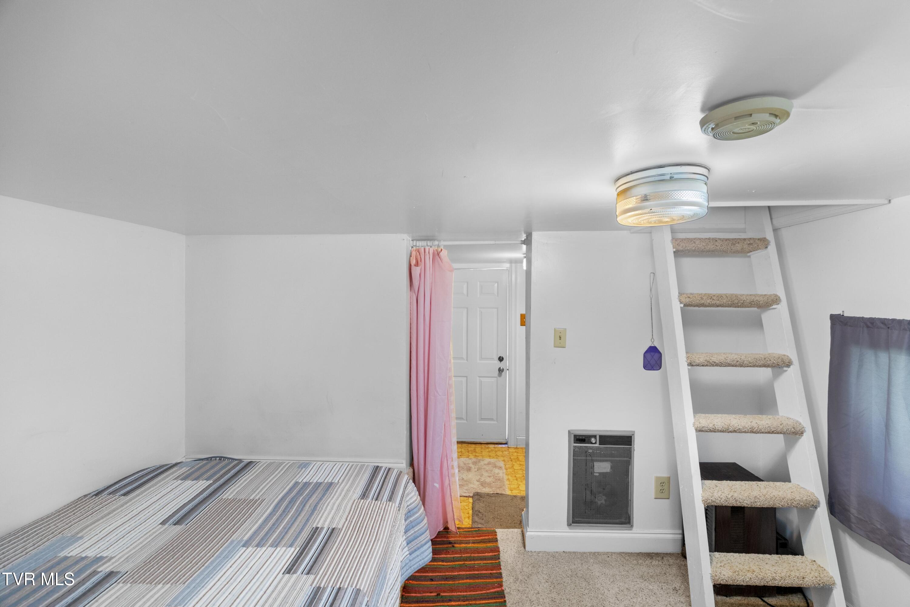 158 Dalson Road Eidson, TN 37731 - Photo 22 of 62 021-158DalsonRoad-Eidson-TN-37731-SMALL