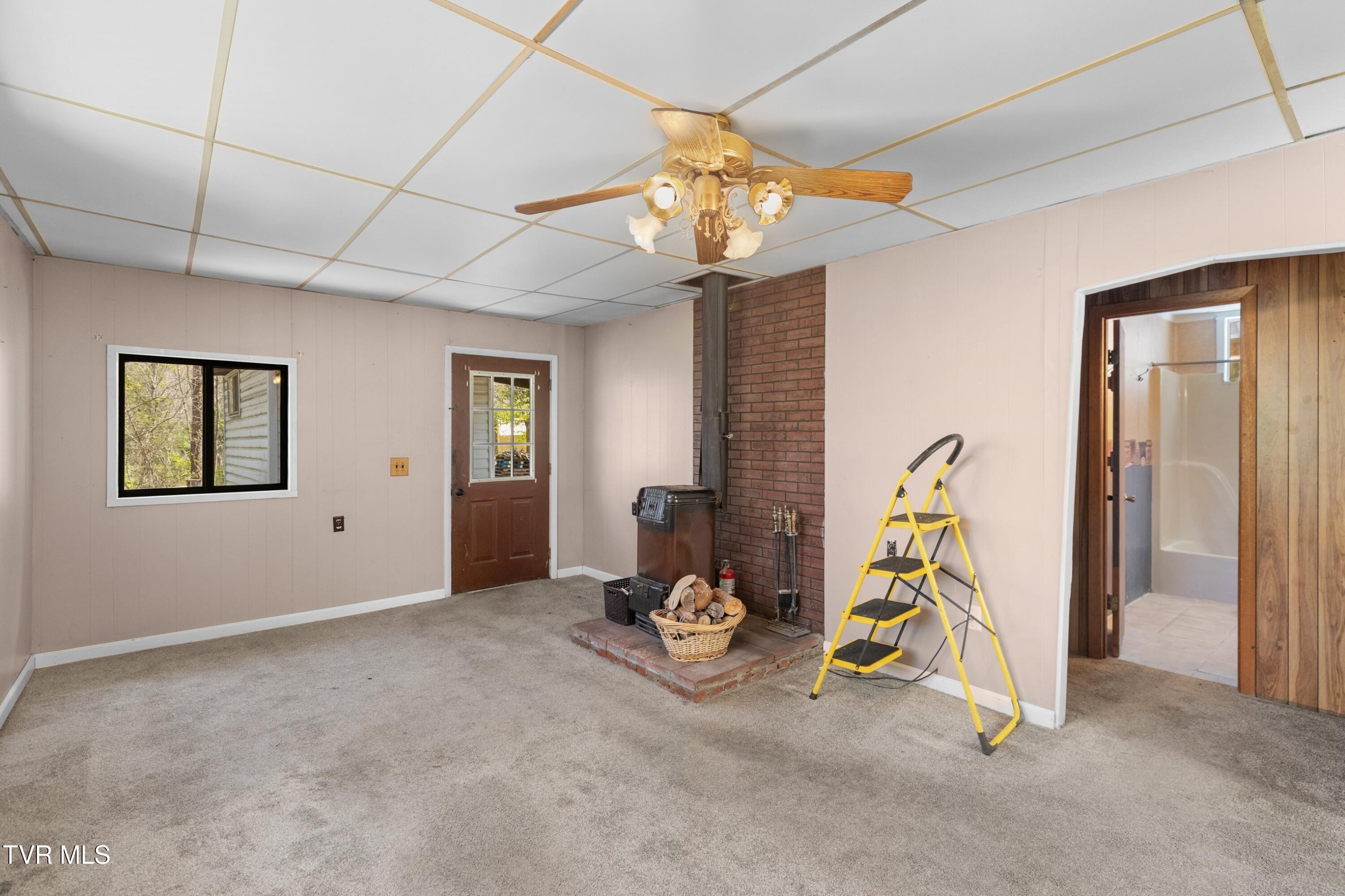 158 Dalson Road Eidson, TN 37731 - Photo 32 of 62 027-158DalsonRoad-Eidson-TN-37731-SMALL