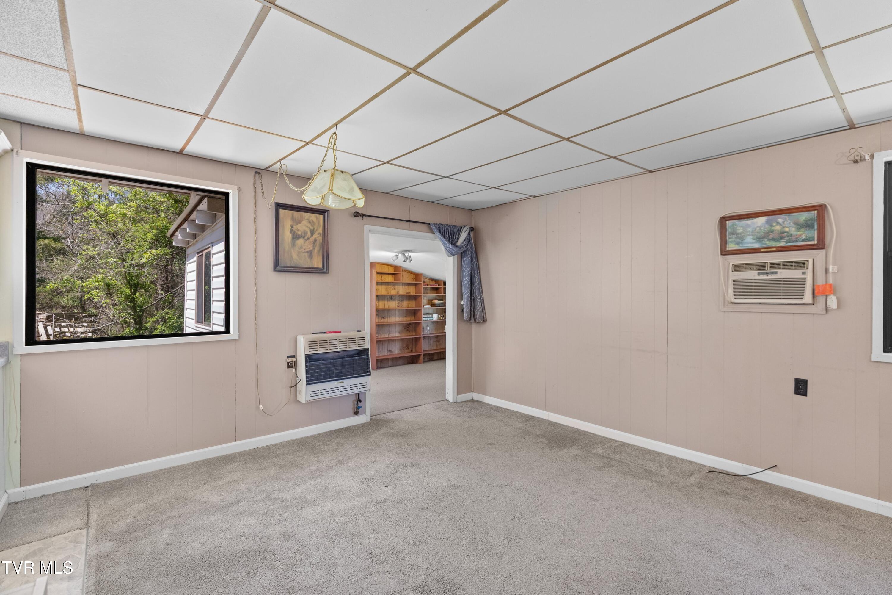 158 Dalson Road Eidson, TN 37731 - Photo 34 of 62 028-158DalsonRoad-Eidson-TN-37731-SMALL