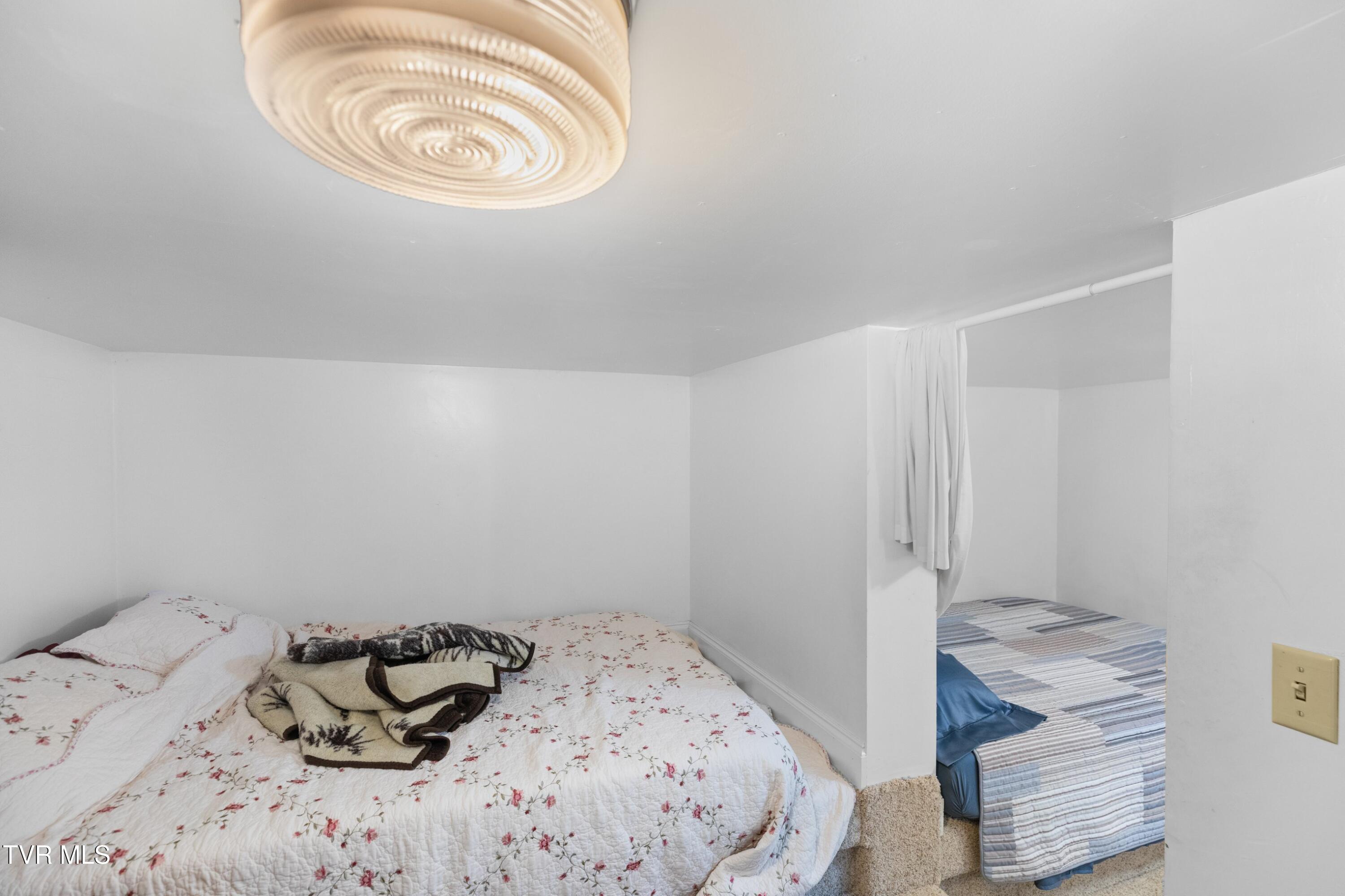 158 Dalson Road Eidson, TN 37731 - Photo 36 of 62 025-158DalsonRoad-Eidson-TN-37731-SMALL