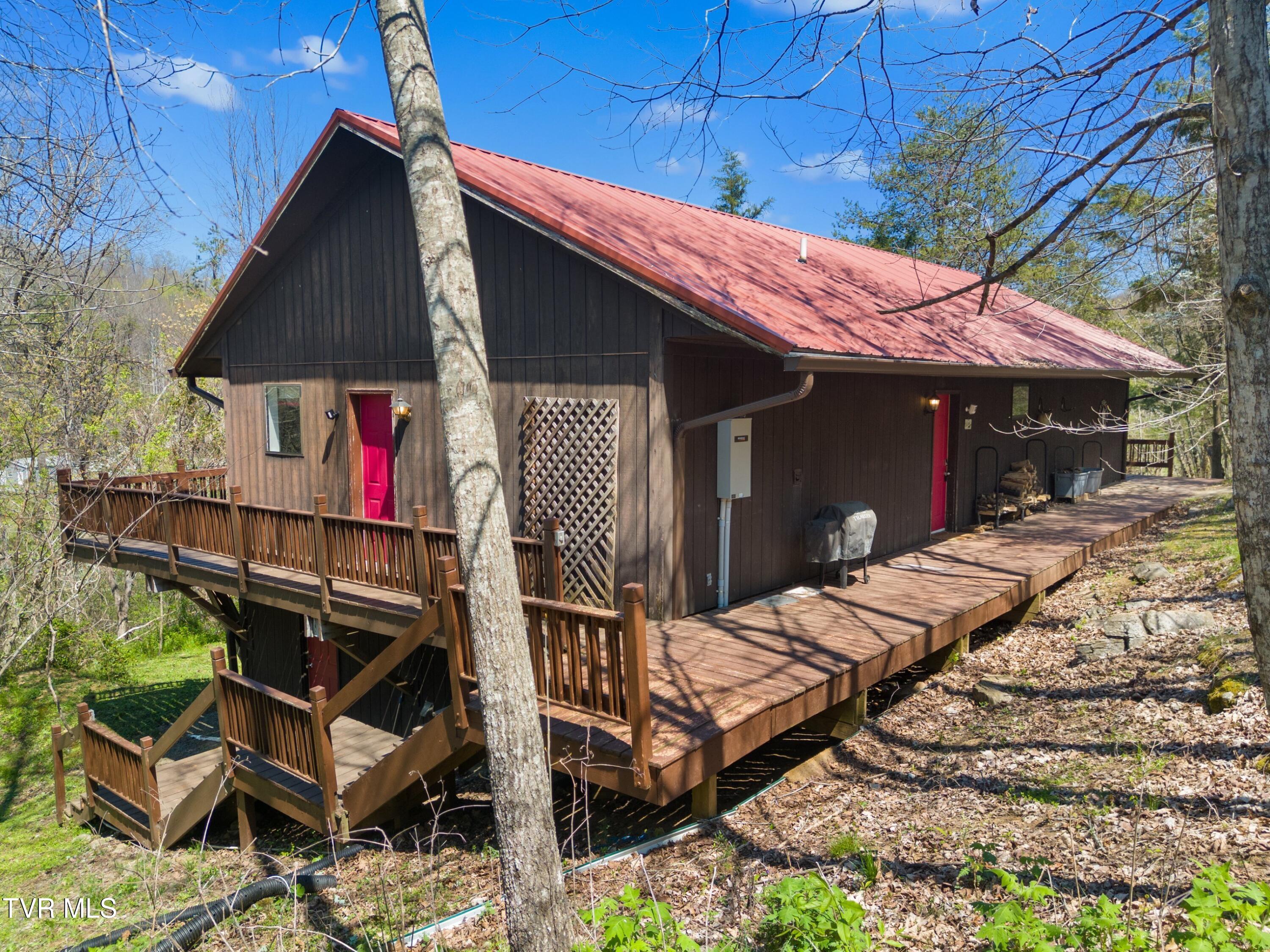 158 Dalson Road Eidson, TN 37731 - Photo 4 of 62 001-158DalsonRoad-Eidson-TN-37731-SMALL