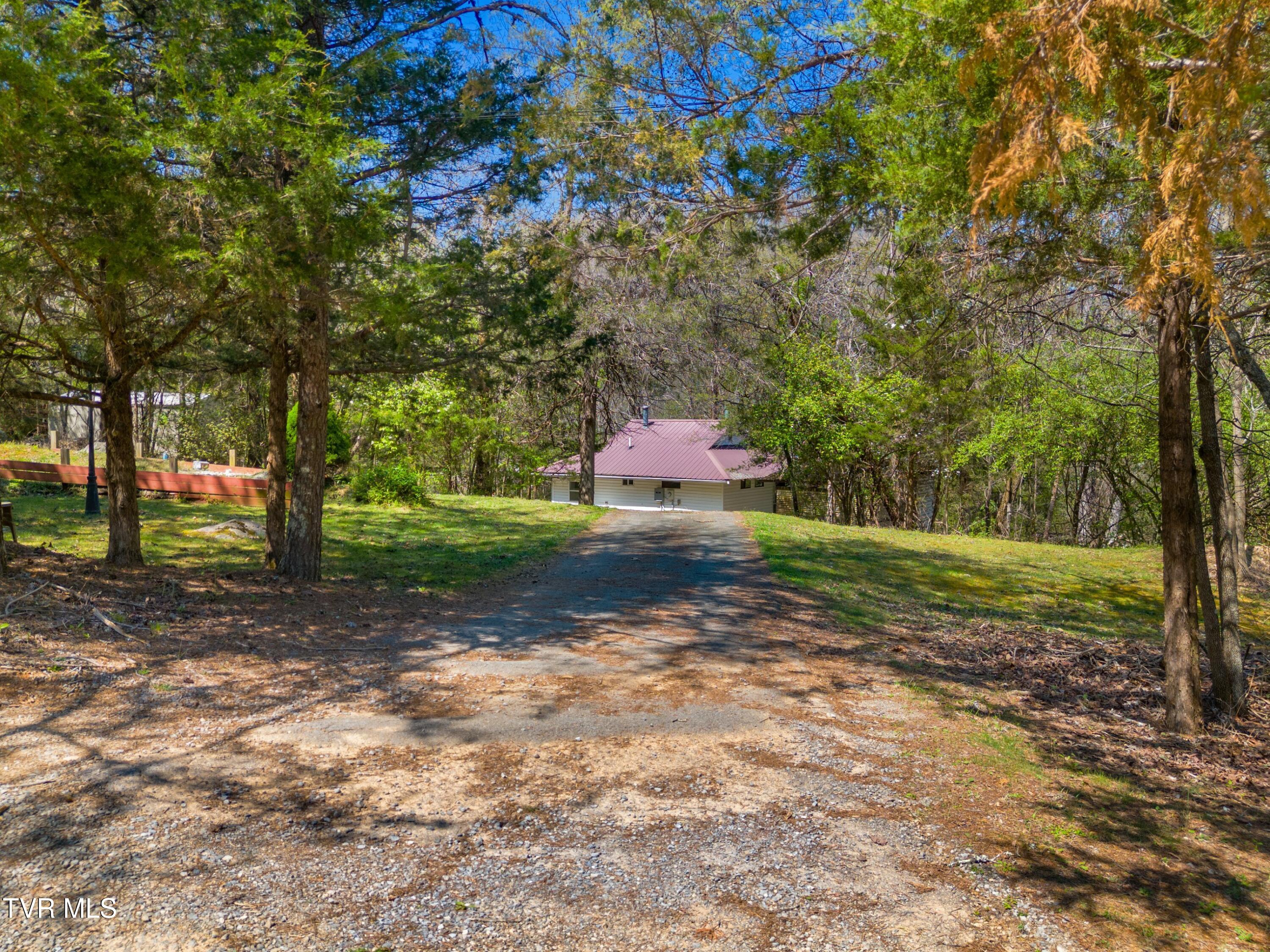 158 Dalson Road Eidson, TN 37731 - Photo 45 of 62 067-158DalsonRoad-Eidson-TN-37731-SMALL