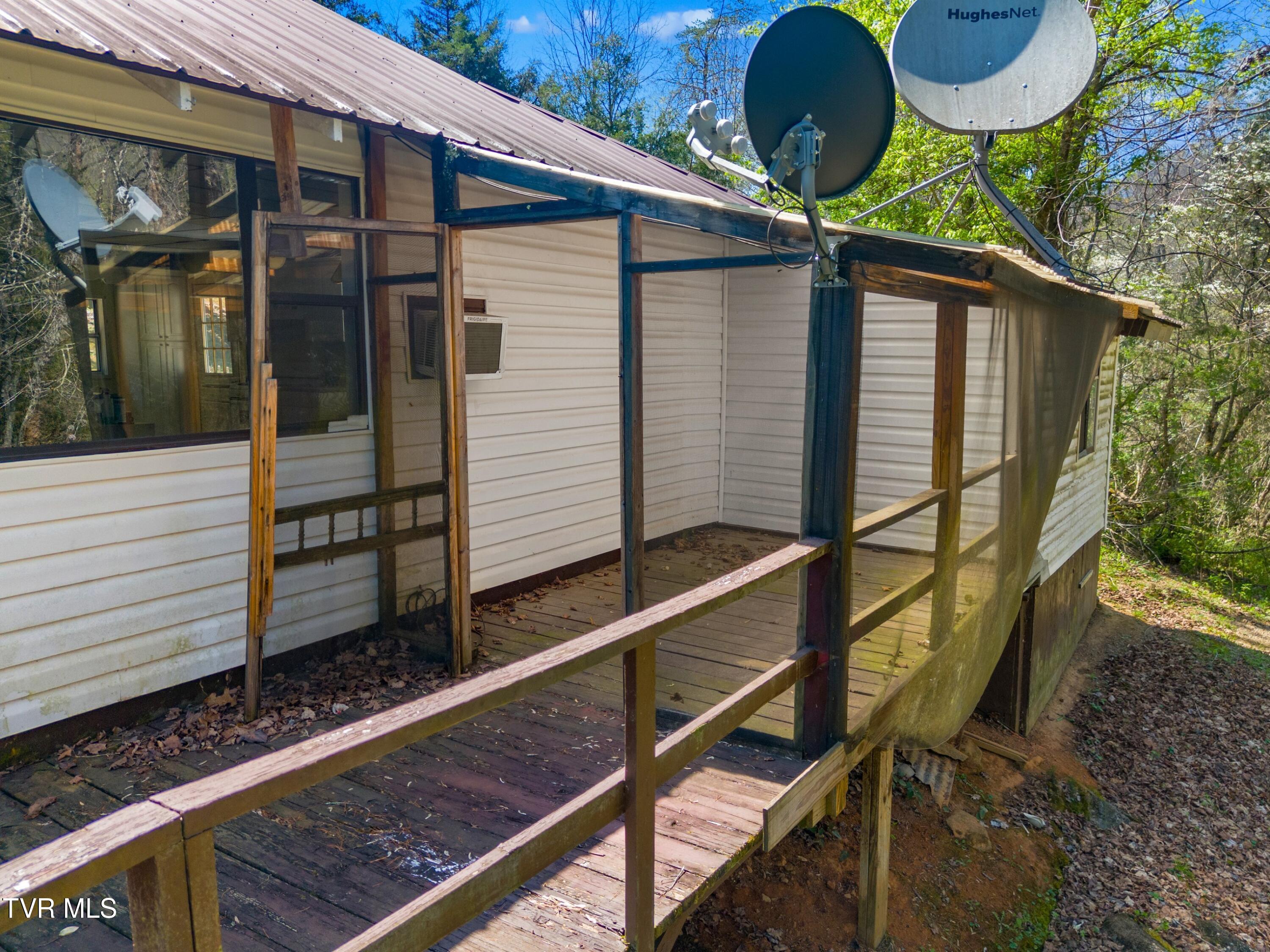 158 Dalson Road Eidson, TN 37731 - Photo 46 of 62 055-158DalsonRoad-Eidson-TN-37731-SMALL