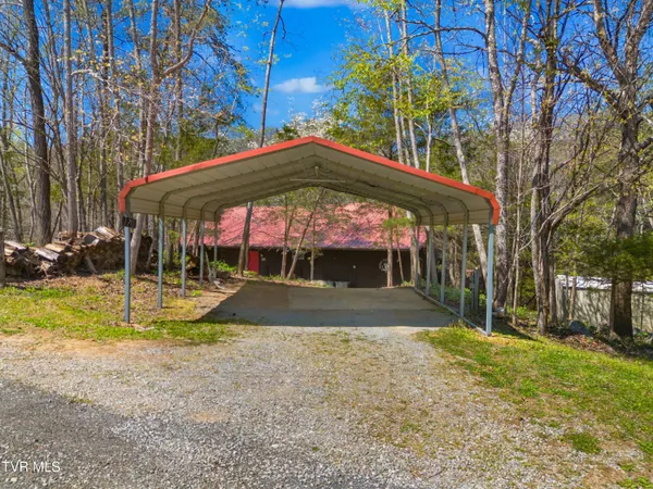 $274,900 | 158 Dalson Road, Eidson, TN 37731