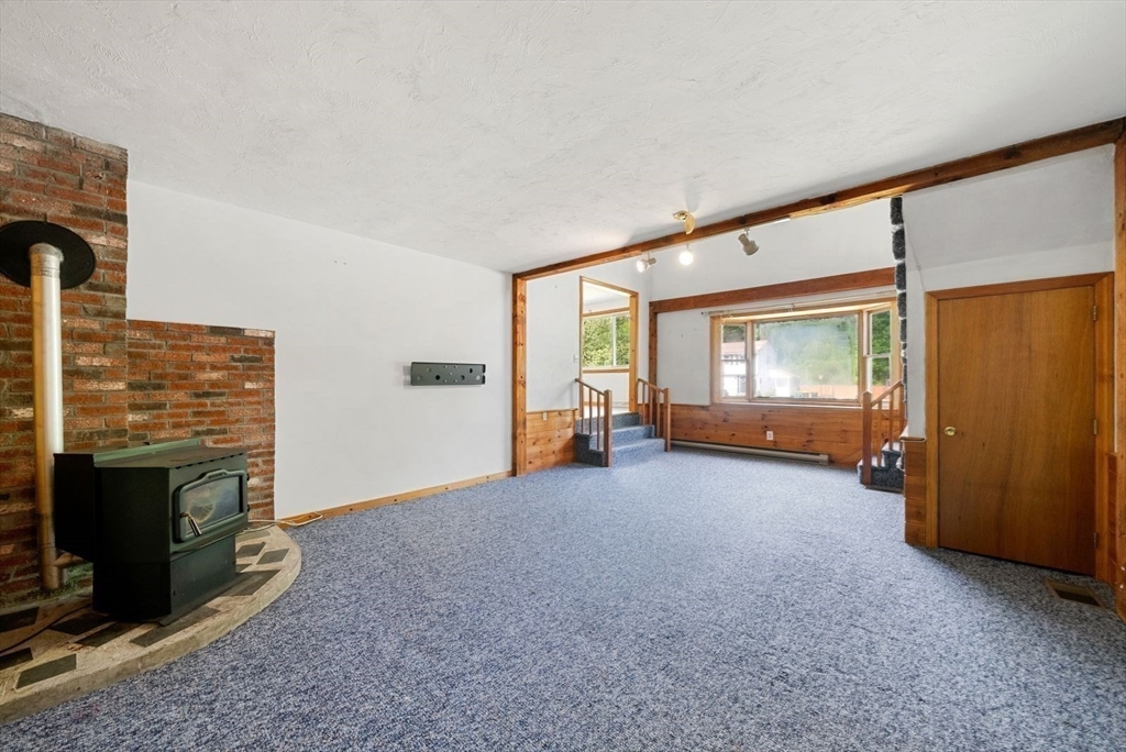 52 Richard Road Hanson, MA 02341 - Photo 13 of 32 Gallery Image 13