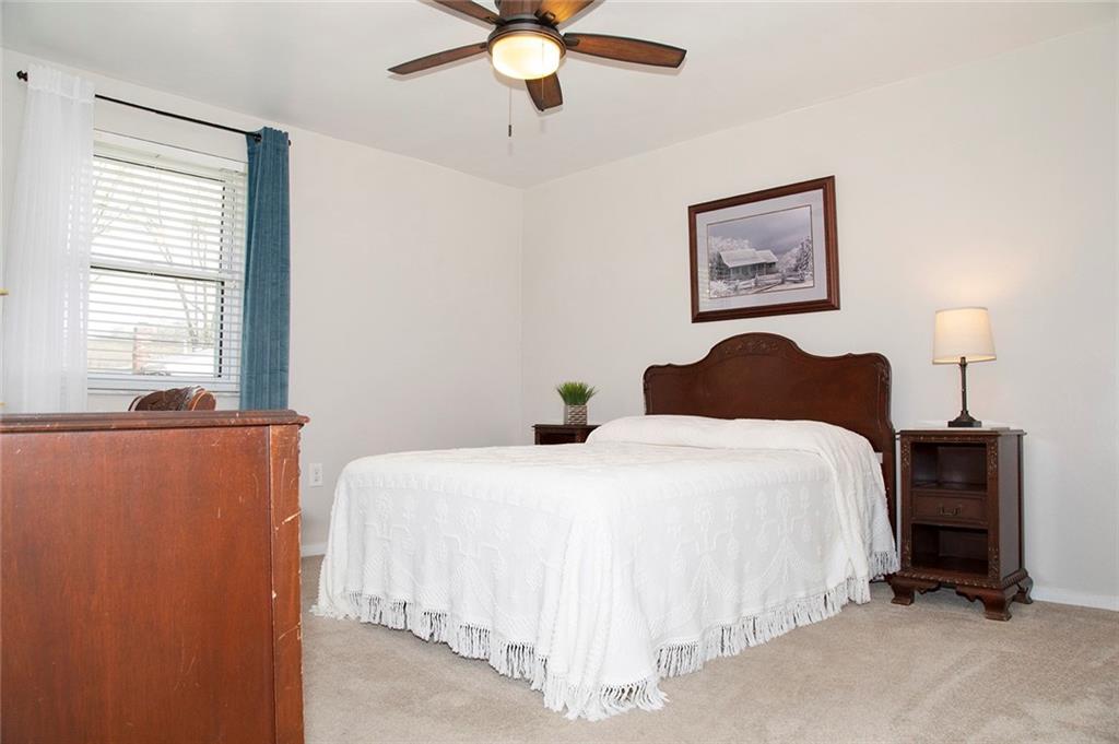 565 Center Hill Road Pittsburgh, PA 15239 - Photo 15 of 25 Gallery Image 15