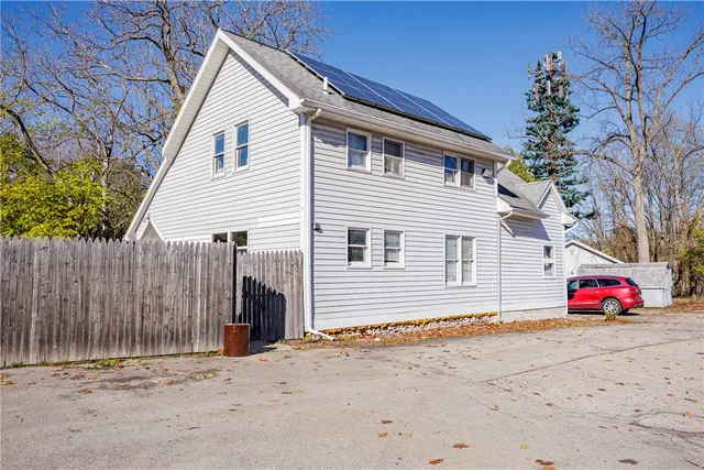 $449,900 | 5692 Pittsford Palmyra Road, Pittsford, NY 14534