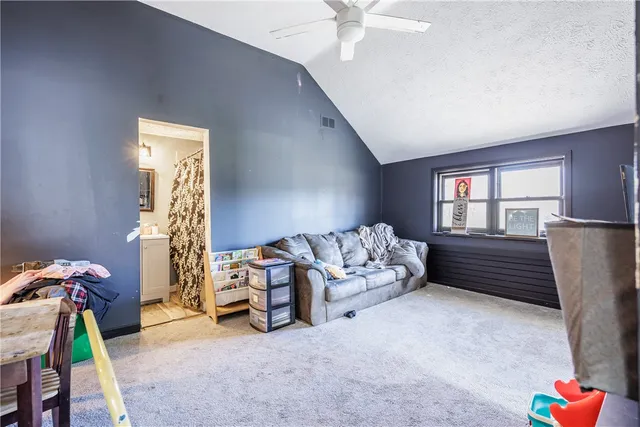 $449,900 | 5692 Pittsford Palmyra Road, Pittsford, NY 14534