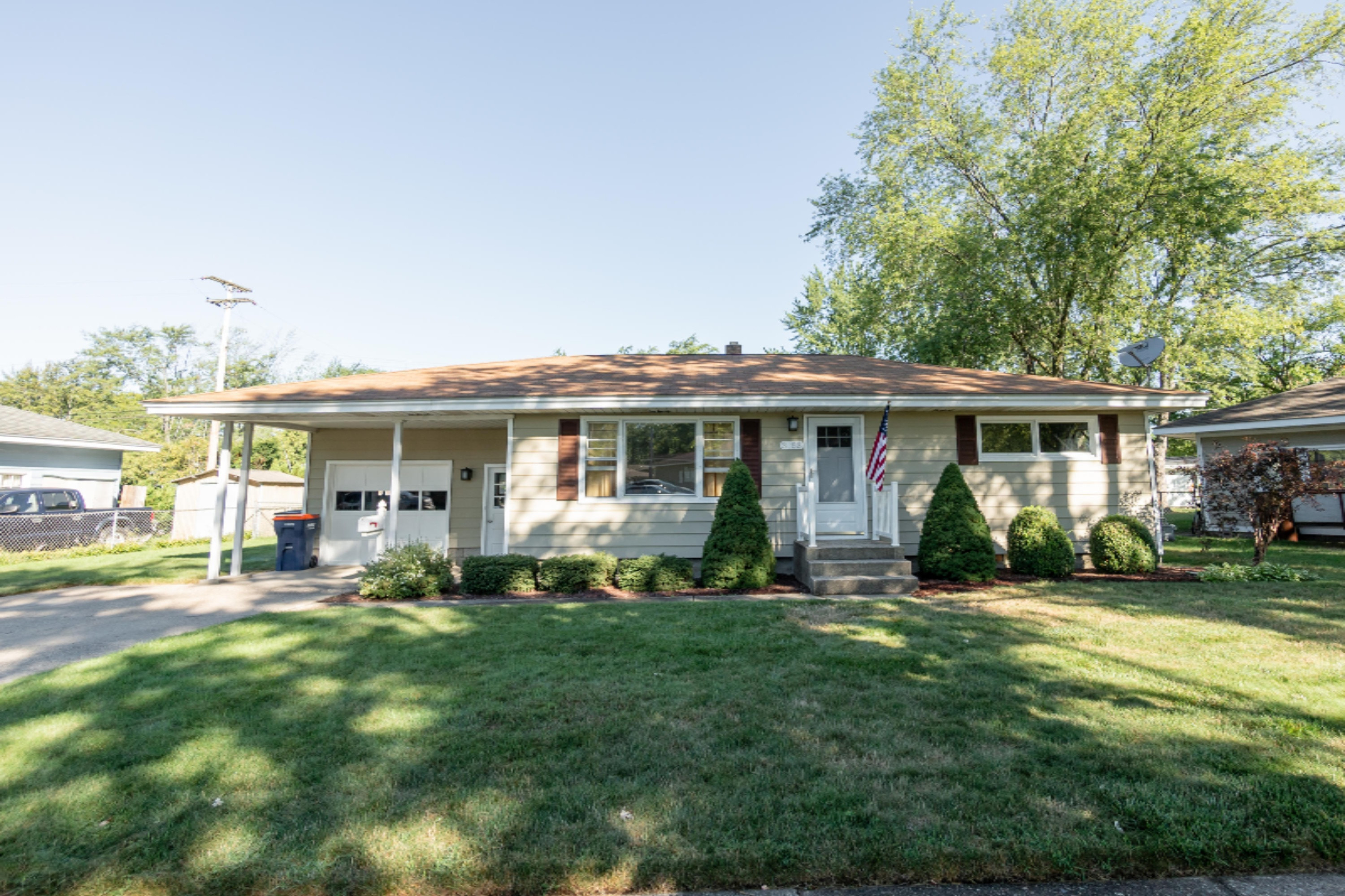 3053 Coolidge rd.-49