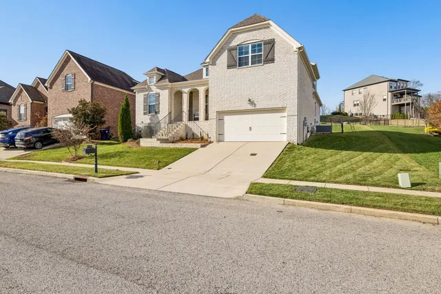 a house view with a outdoor space