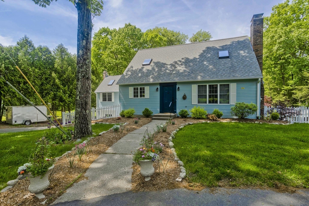 581 Burts Pit Road Northampton, MA 01062 - Photo 2 of 35 a front view of house with yard and green space