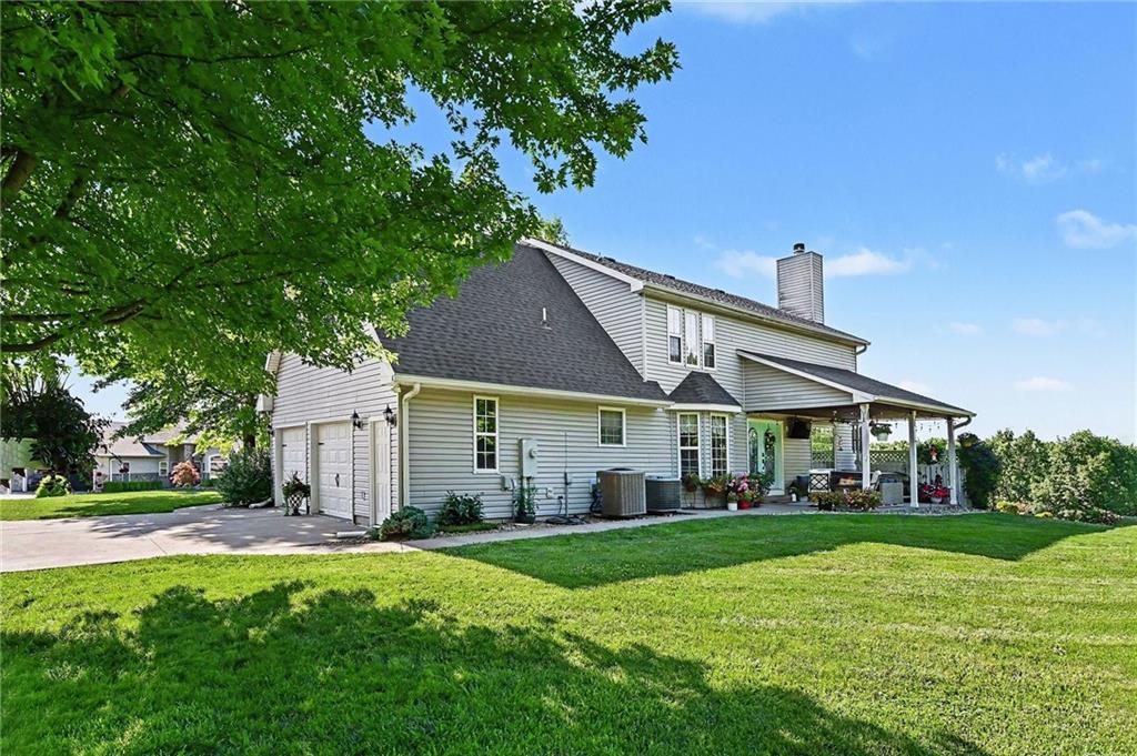 7204 Pleasant Ridge Terrace St. Joseph, MO 64504 - Photo 8 of 22