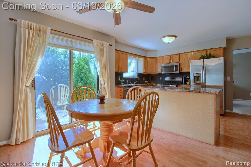 3339 Riverside Drive Canton, MI 48188 - Photo 10 of 34
