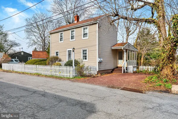 $449,900 | 40 South Canal Street, Yardley, PA 19067