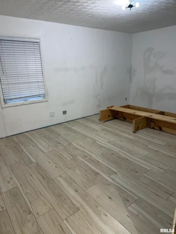 $150,000 | 808 South Victor Street, Christopher, IL 62822