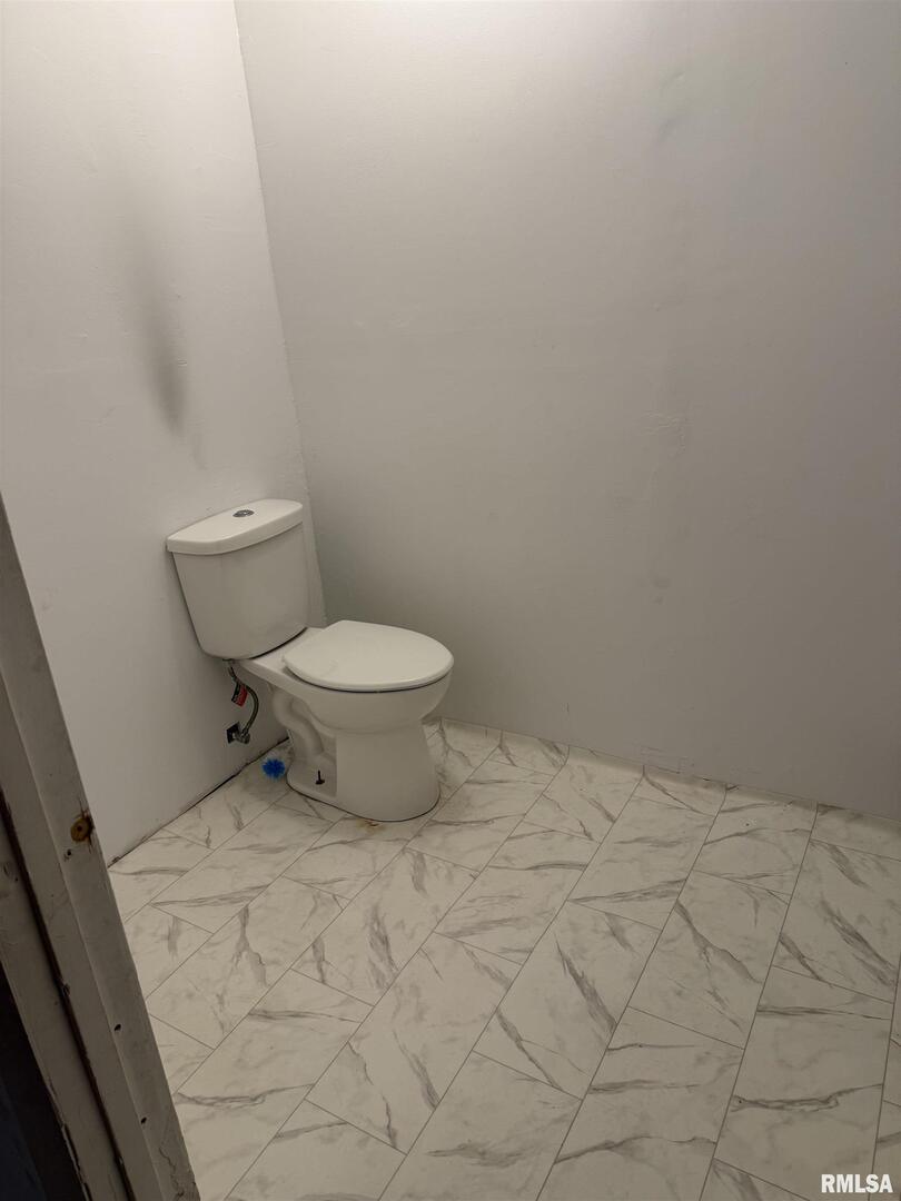 808 South Victor Street Christopher, IL 62822 - Photo 26 of 31