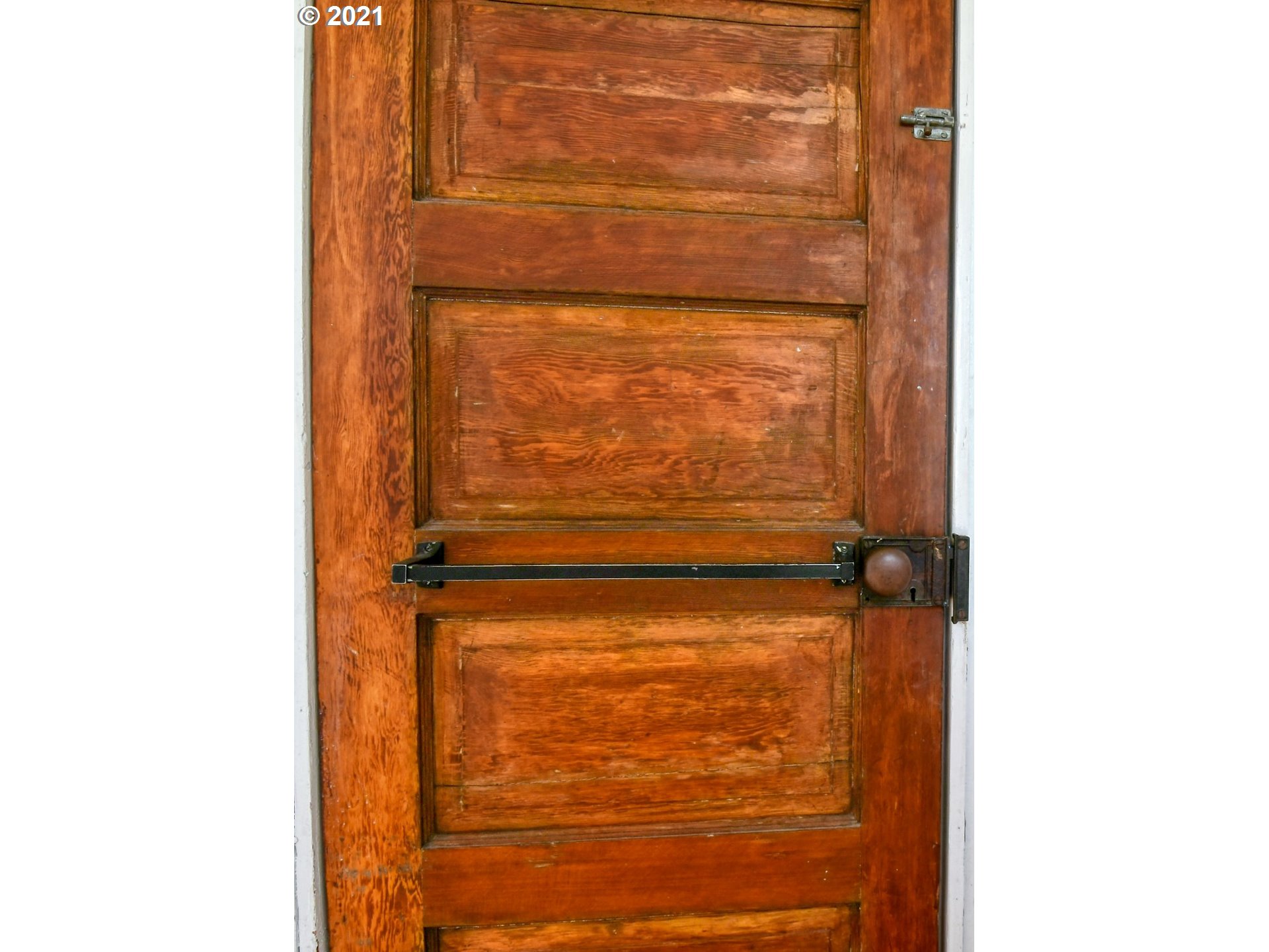 315 Vesper Street Helix, OR 97835 - Photo 16 of 32 a view of door